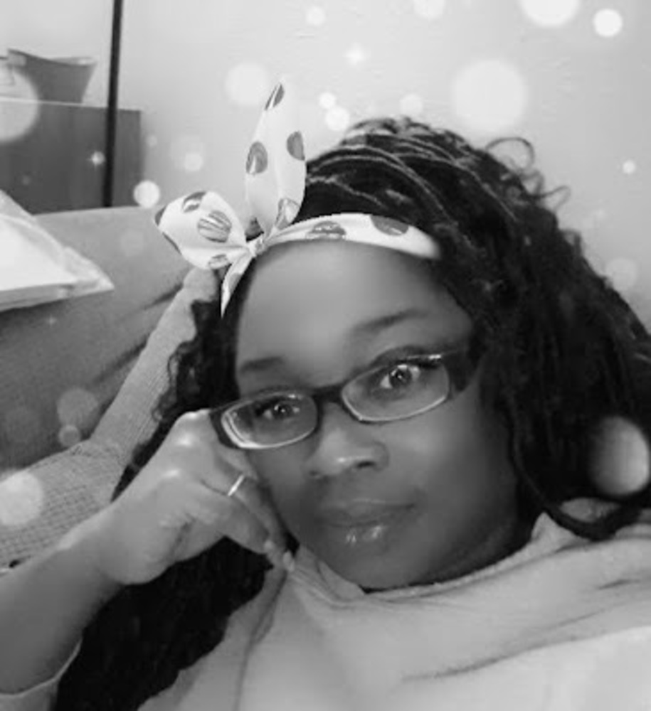 Meet your Posher, Robin s.